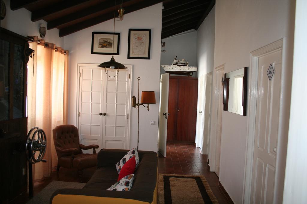 Santa Maria Do Mar Guest House Peniche Extérieur photo